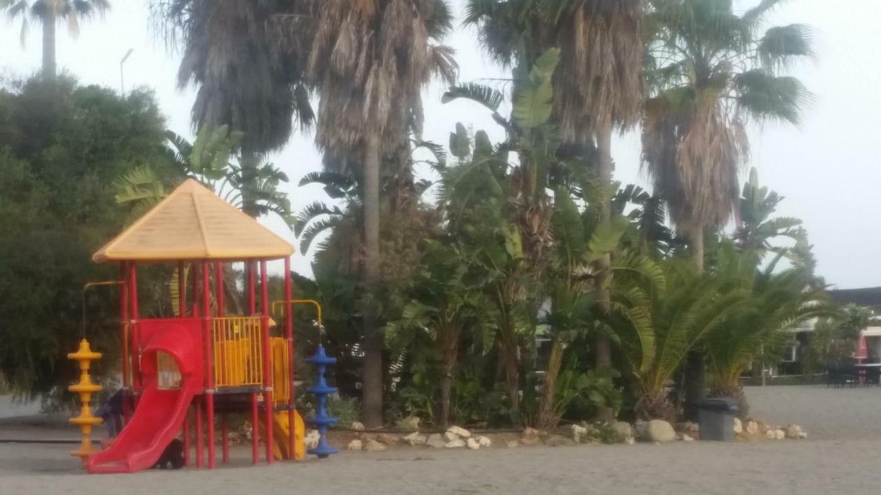 Puerto Deportivo Estepona Bagian luar foto