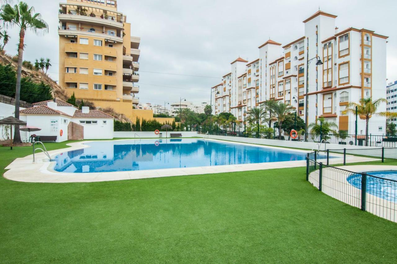 Puerto Deportivo Estepona Bagian luar foto